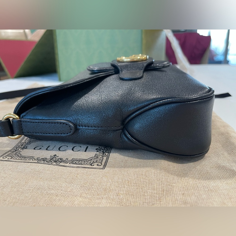 Gucci | Dhalia Double G Small Crossbody Leather Bag | Black - Picture 7 of 16